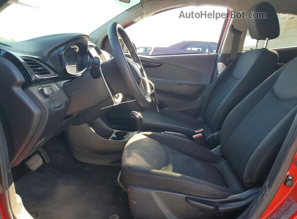 KL8CD6SA8MC747739 2021 CHEVROLET SPARK Red Front interior view
