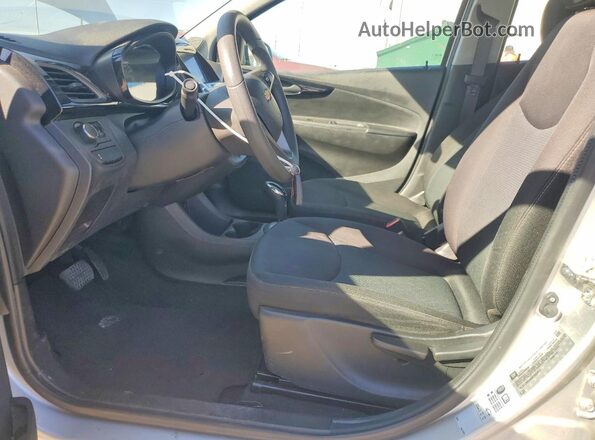 KL8CD6SA9MC222611 2021 CHEVROLET SPARK Gray Widok wnętrza z przodu