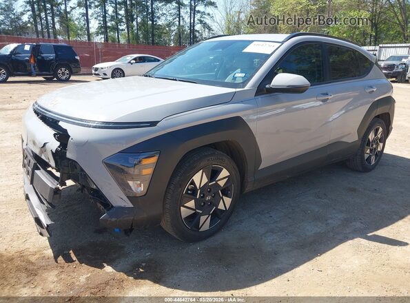 KM8HB3AB2RU110046 2024 HYUNDAI KONA Gray წინა მარცხენა ხედი სამი მეოთხედიდან