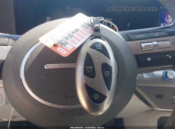 KM8HB3AB2RU110046 2024 HYUNDAI KONA Gray წინა პანელის ხედი