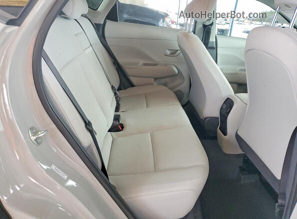 KM8HB3AB2RU129194 2024 HYUNDAI KONA Gray უკანა სავარძლების ხედი