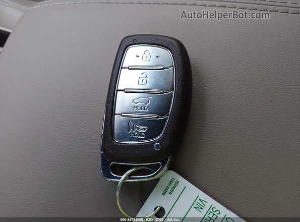KM8J33AL1LU131811 2020 HYUNDAI TUCSON Черный Вид панели приборов