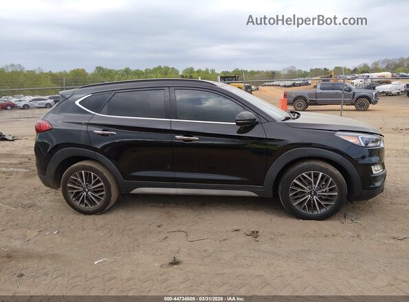 KM8J33AL1LU131811 2020 HYUNDAI TUCSON Черный Вид задней части салона