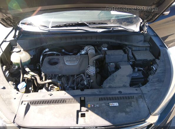 KM8J3CA28JU651007 2018 HYUNDAI TUCSON Черный Вид сзади
