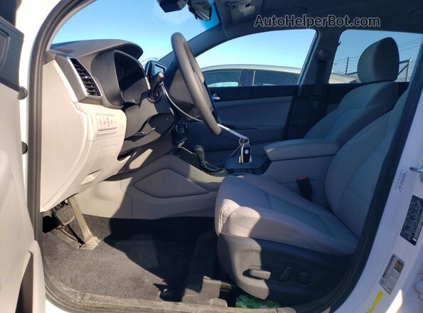 KM8J3CA46MU293850 2021 HYUNDAI TUCSON Белый Вид салона спереди