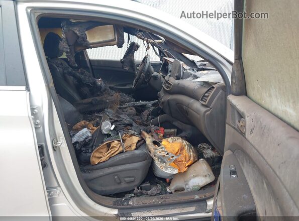 KM8J3CAL2KU037466 2019 HYUNDAI TUCSON Silver Widok wnętrza z przodu
