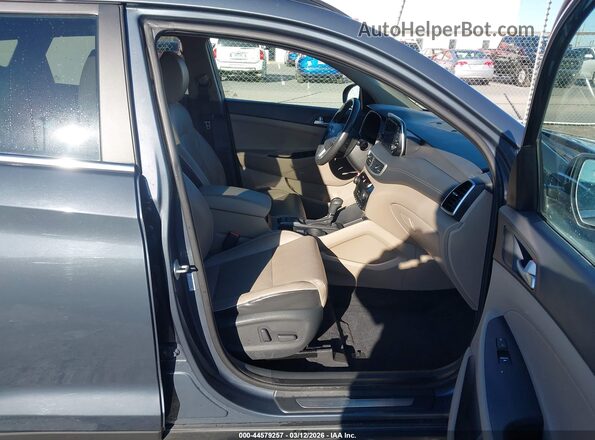 KM8J3CAL5MU332600 2021 HYUNDAI TUCSON Gray Вид салону спереду