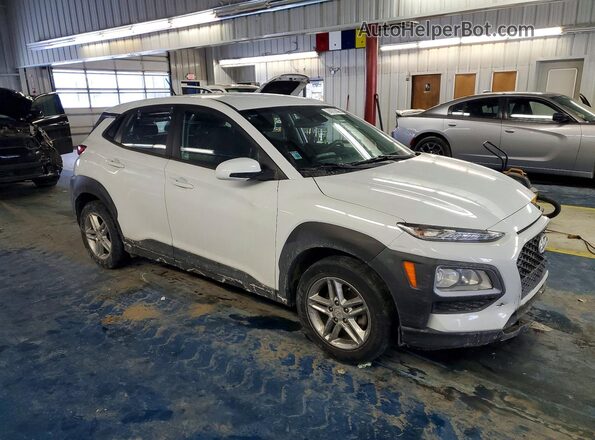 KM8K12AAXMU643541 2021 HYUNDAI KONA White Առջևի աջ