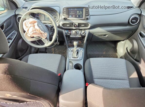 KM8K1CAA3MU745558 2021 HYUNDAI KONA White Առջևի վահանակի տեսք