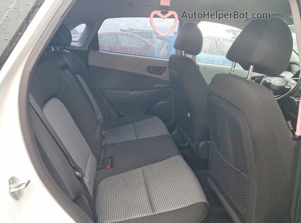 KM8K1CAAXKU375402 2019 HYUNDAI KONA Белый 