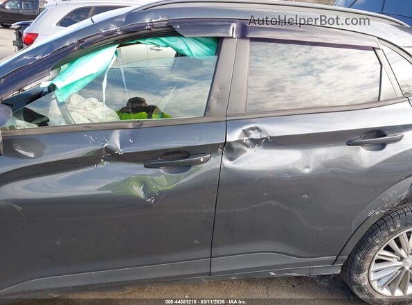 KM8K22AA8MU740282 2021 HYUNDAI KONA Gray Вид спереду
