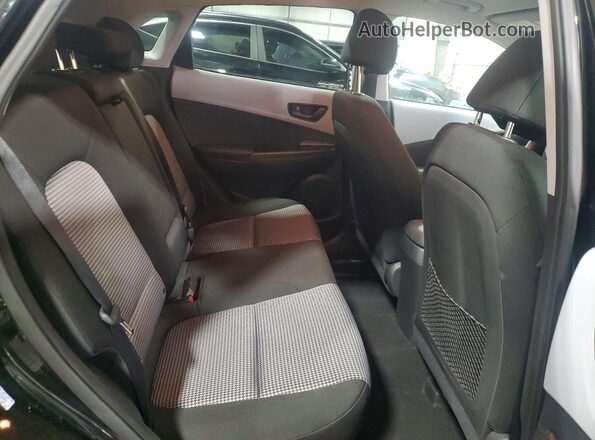 KM8K2CAA8MU704856 2021 HYUNDAI KONA Black Սալոնի հետևի տեսք