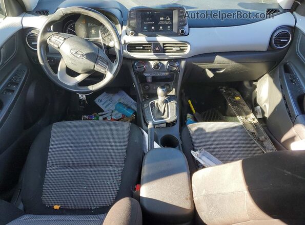 KM8K2CAA8MU707918 2021 HYUNDAI KONA Black Առջևի վահանակի տեսք