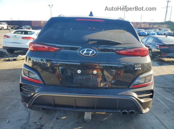 KM8K3CA33NU926835 2022 HYUNDAI KONA Black უკანა ხედი