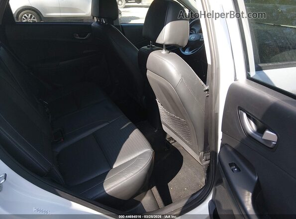 KM8K53A58LU454852 2020 HYUNDAI KONA White VIN კოდის სტიკერის ხედი