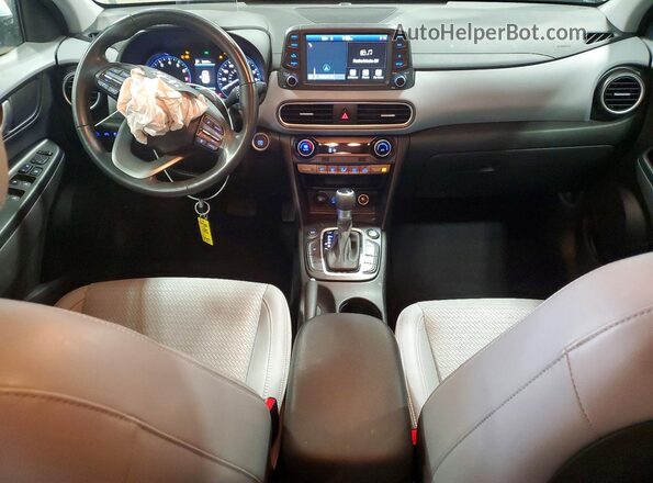 KM8K5CA51MU664307 2021 HYUNDAI KONA White Вид панелі приладів