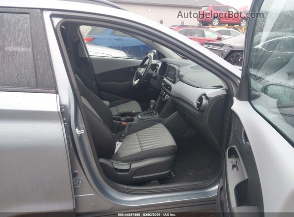 KM8K6CAA0MU605159 2021 HYUNDAI KONA Light Blue Vista interior delantera