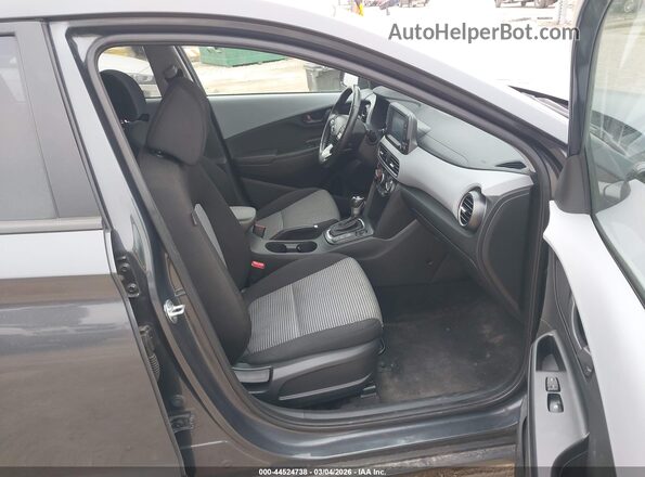KM8K6CAAXMU745882 2021 HYUNDAI KONA Gray Вид салону спереду