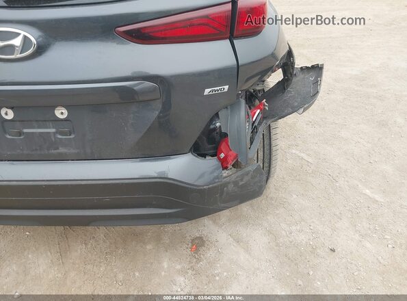 KM8K6CAAXMU745882 2021 HYUNDAI KONA Gray Вид спереду