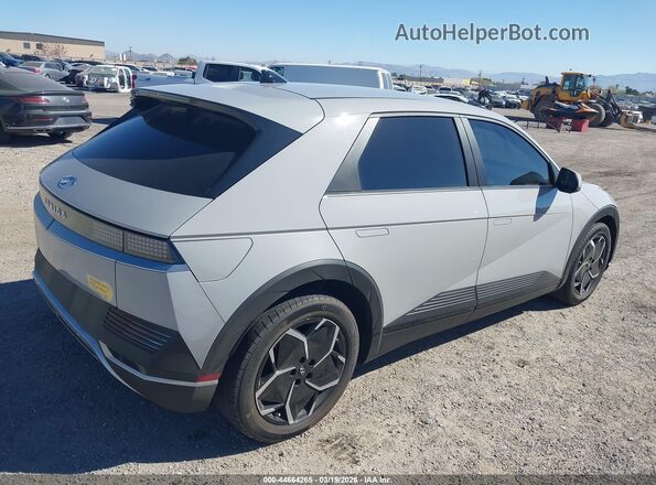 KM8KM4AE1NU065191 2022 HYUNDAI IONIQ 5 Gray Trasero derecho