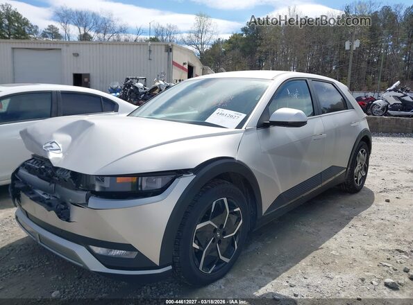 KM8KNDAF5PU218972 2023 HYUNDAI IONIQ 5 Silver Սալոնի 360 աստիճան տեսք