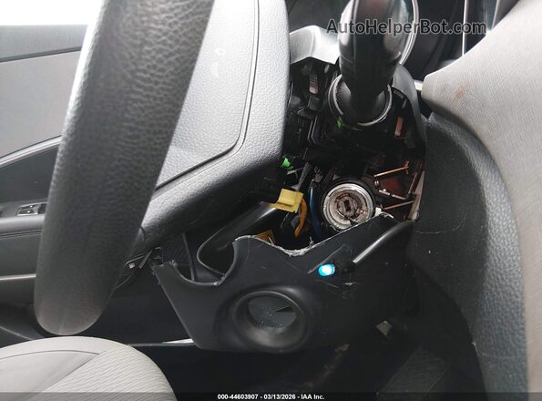 KM8SMDHF2GU135153 2016 HYUNDAI SANTA FE Silver 