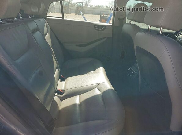 KMHC05LC0HU026226 2017 HYUNDAI IONIQ Gray Հետևի նստատեղերի տեսք
