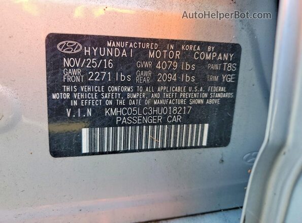 KMHC05LC3HU018217 2017 HYUNDAI IONIQ Silver Engine compartment view