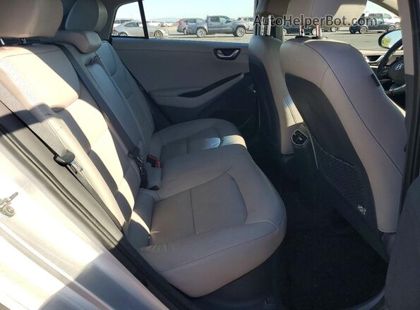 KMHC05LC3HU018217 2017 HYUNDAI IONIQ Silver Rear seats view