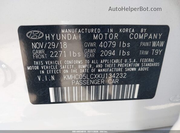 KMHC05LCXKU134232 2019 HYUNDAI IONIQ HYBRID White Vista del compartimento del motor