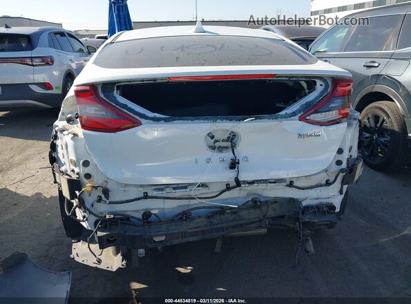 KMHC05LCXKU134232 2019 HYUNDAI IONIQ HYBRID White 