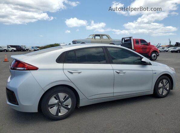 KMHC65LC2JU090434 2018 HYUNDAI IONIQ Silver Задня права чверть