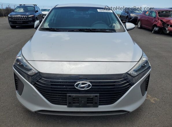 KMHC65LC2JU090434 2018 HYUNDAI IONIQ Silver Вид спереду