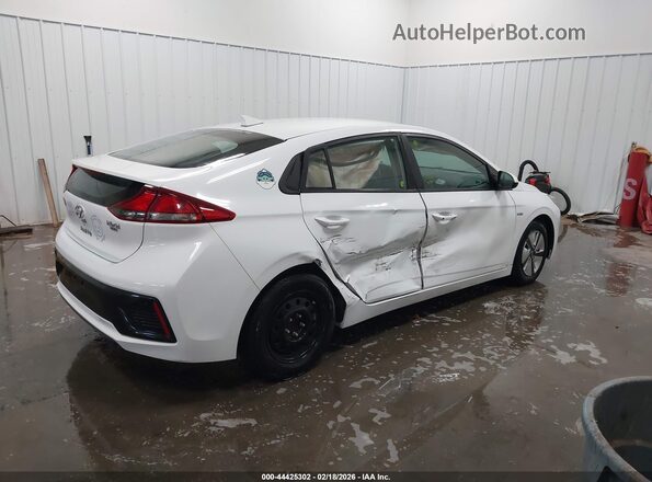 KMHC65LC4HU026633 2017 HYUNDAI IONIQ HYBRID White Rear right