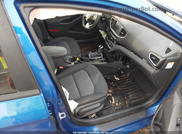 KMHC65LC4JU065194 2018 HYUNDAI IONIQ HYBRID Blue Widok wnętrza z przodu