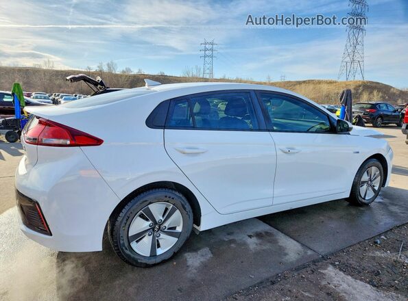 KMHC65LC4KU117117 2019 HYUNDAI IONIQ White 