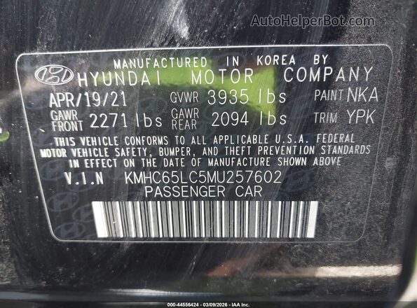 KMHC65LC5MU257602 2021 HYUNDAI IONIQ HYBRID Black Շարժիչի բաժամունքի տեսք