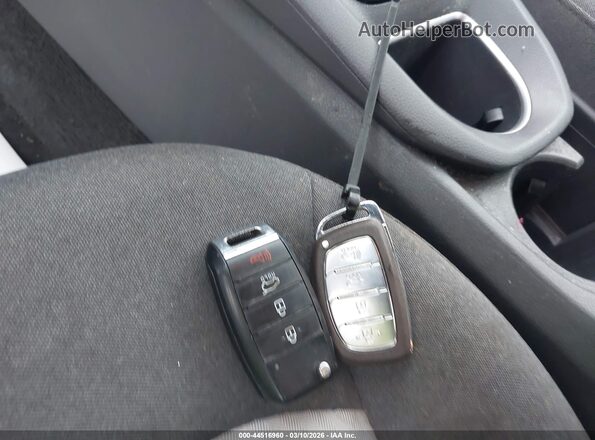 KMHC65LC6LU215812 2020 HYUNDAI IONIQ HYBRID Белый 