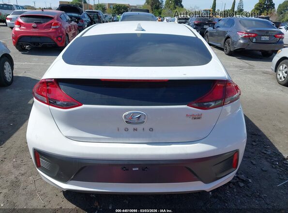KMHC65LC6MU252831 2021 HYUNDAI IONIQ HYBRID White 