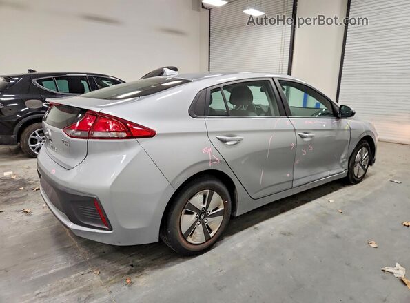 KMHC65LCXMU257739 2021 HYUNDAI IONIQ Silver Tył prawy