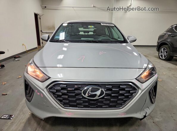KMHC65LCXMU257739 2021 HYUNDAI IONIQ Silver Widok z przodu