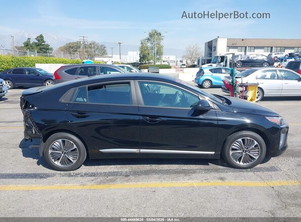 KMHC65LD4MU261214 2021 HYUNDAI IONIQ PLUG-IN HYBRID Black 