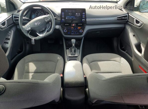 KMHC65LD7MU249848 2021 HYUNDAI IONIQ Серебряный Вид панели приборов