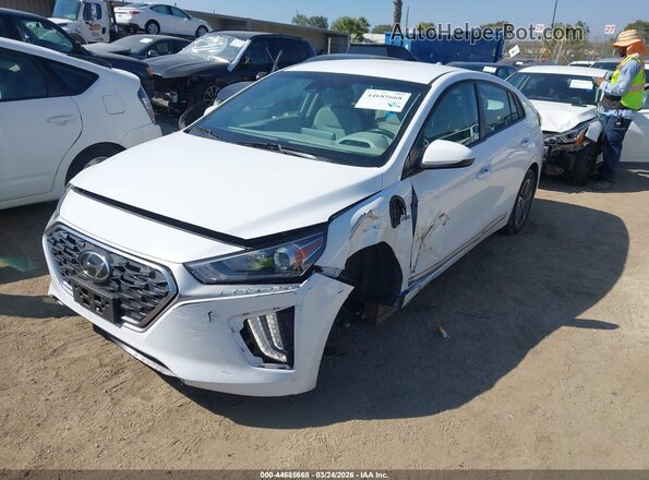 KMHC65LD9LU220284 2020 HYUNDAI IONIQ PLUG-IN HYBRID White 
