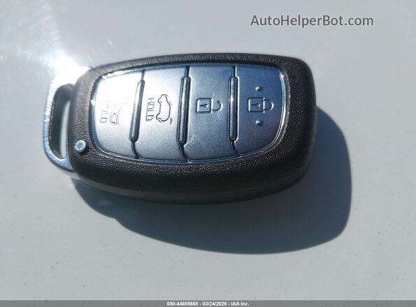 KMHC65LD9LU220284 2020 HYUNDAI IONIQ PLUG-IN HYBRID White 