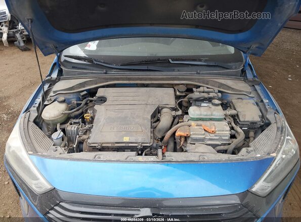 KMHC75LC0JU072916 2018 HYUNDAI IONIQ HYBRID Blue Rear view
