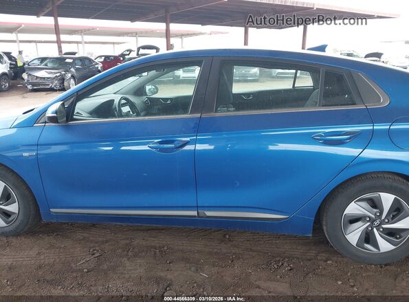 KMHC75LC0JU072916 2018 HYUNDAI IONIQ HYBRID Blue 360 interior view
