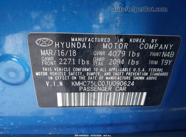 KMHC75LC0JU090624 2018 HYUNDAI IONIQ HYBRID Blue Widok komory silnika