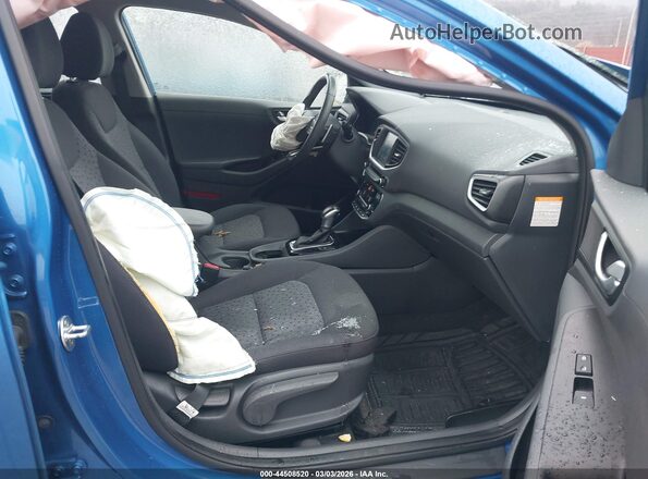 KMHC75LC0JU090624 2018 HYUNDAI IONIQ HYBRID Blue Widok wnętrza z przodu