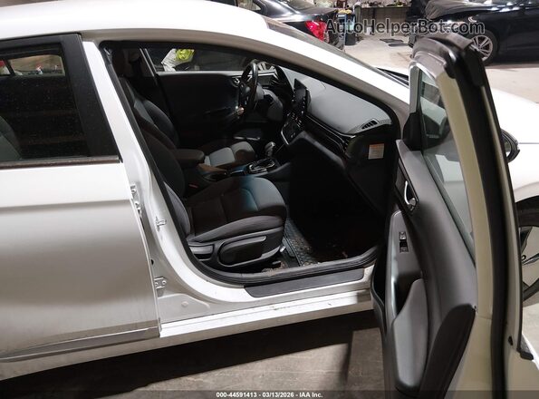 KMHC75LC1NU274167 2022 HYUNDAI IONIQ HYBRID White Սալոնի դիմացի տեսք